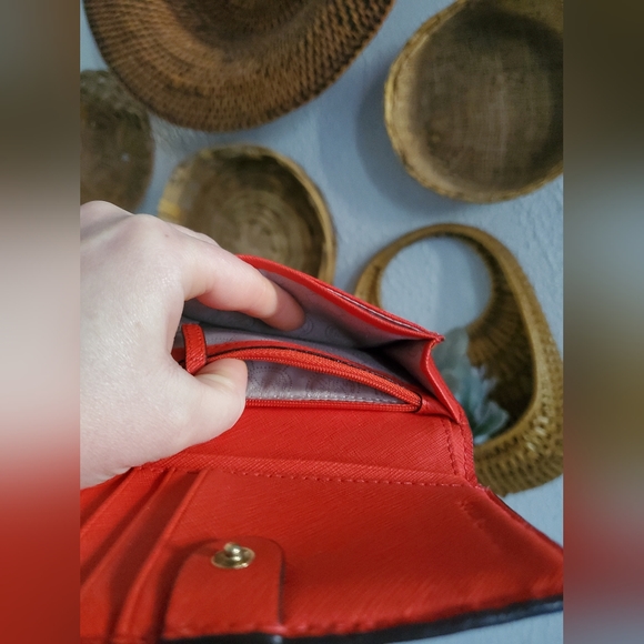 Michael Kors mini bag 🎒 - Picture 5 of 7